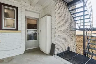 1044 W Balmoral Ave, Chicago, IL 60640 - Photo 27