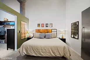 1934 N Washtenaw Ave, Chicago, IL 60647 - Photo 13