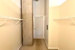 1645 W Ogden Ave, Chicago, IL 60612 - Photo 7