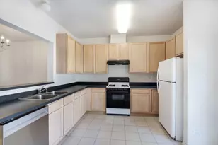 742 June Terrace, Lake Zurich, IL 60047 - Photo 5