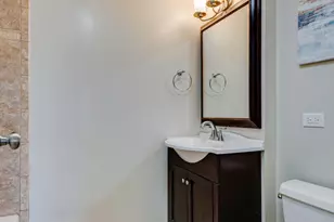 5400 Walnut Ave, Downers Grove, IL 60515 - Photo 17