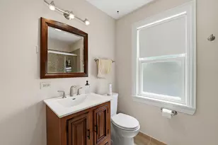 2924 W Jerome St, Chicago, IL 60645 - Photo 21