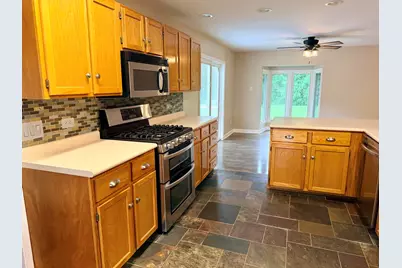 11820 S Avers Avenue, Alsip, IL 60803 - Photo 3