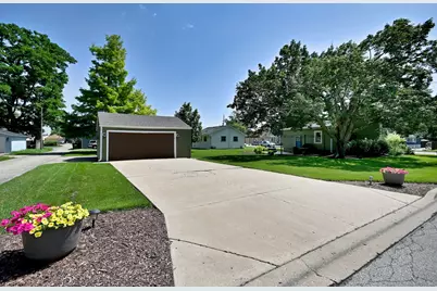 116 S River Street, Montgomery, IL 60538 - Photo 31