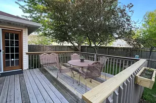 3 Tatiana Ct, Bloomington, IL 61704 - Photo 3