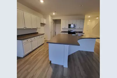 2227 Horseshoe Circle #2227, Naperville, IL 60564 - Photo 11