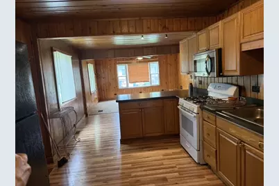 4705 W Shore Drive, Wonder Lake, IL 60097 - Photo 3