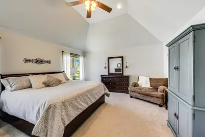 [Address not provided], Carol Stream, IL 60188 - Photo 29