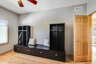 [Address not provided], Carol Stream, IL 60188 - Photo 21
