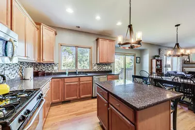 [Address not provided], Carol Stream, IL 60188 - Photo 13