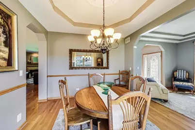 [Address not provided], Carol Stream, IL 60188 - Photo 9