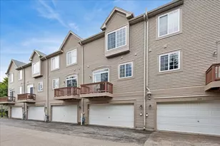 140 Station Park Cir, Grayslake, IL 60030 - Photo 17