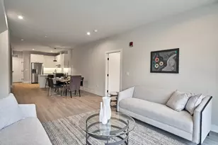 451 E Pershing Ave, Chicago, IL 60653 - Photo 19