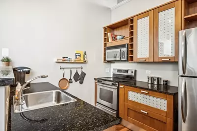 807 Church Street #211, Evanston, IL 60201 - Photo 5