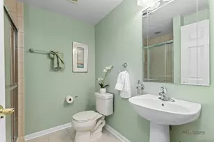 332 Colonial Dr, Vernon Hills, IL 60061 - Photo 31