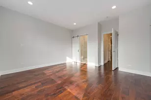 1919 N Drake Ave, Chicago, IL 60647 - Photo 11
