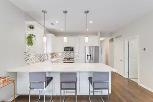 2814 N Sheffield Ave, Chicago, IL 60657 - Photo 9