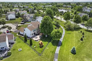 10 Hithergreen Ct, Algonquin, IL 60102 - Photo 23