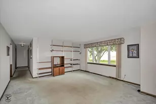 713 Oak Park Ave, Beecher, IL 60401 - Photo 3