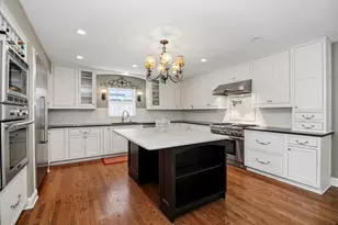 29 N Summit Ave, Villa Park, IL 60181 - Photo 15
