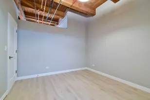 11 E Illinois St, Chicago, IL 60611 - Photo 7