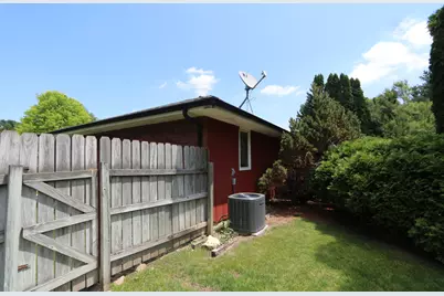 6300 Weathervane Lane, Machesney Park, IL 61115 - Photo 31