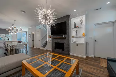 419 W Grand Avenue #G, Chicago, IL 60654 - Photo 3
