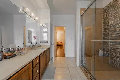 419 W Grand Avenue #G, Chicago, IL 60654 - Photo 19