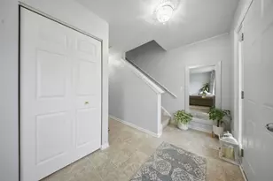 645 Spicebush Ln, Aurora, IL 60504 - Photo 15