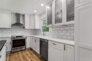 4 Stanford Pl, Champaign, IL 61820 - Photo 17