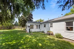 4 Stanford Pl, Champaign, IL 61820 - Photo 7