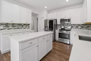 2050 Pembridge Ln, Joliet, IL 60431 - Photo 9