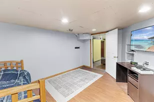 310 E Washington St, Ashkum, IL 60911 - Photo 25