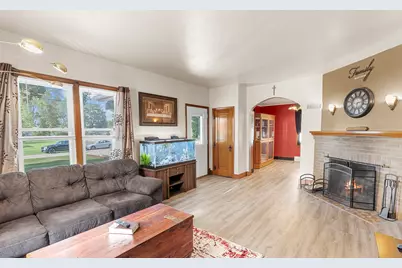 310 E Washington Street, Ashkum, IL 60911 - Photo 7