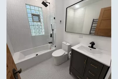 1448 W Glenlake Avenue, Chicago, IL 60660 - Photo 13