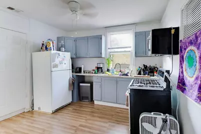 4202 N Sacramento Avenue, Chicago, IL 60618 - Photo 11