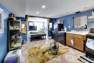 4202 N Sacramento Avenue, Chicago, IL 60618 - Photo 21