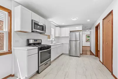 7125 S Kedzie Avenue, Chicago, IL 60629 - Photo 3