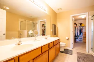 2765 Crooker Dr, Yorkville, IL 60560 - Photo 19