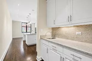 30 W Erie St, Chicago, IL 60654 - Photo 19