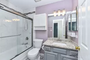 1302 Dunbarton Dr, Aurora, IL 60502 - Photo 19