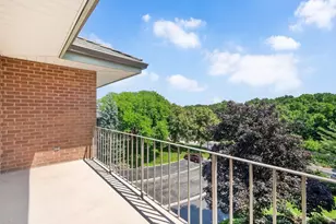 5 Oak Brook Club Dr, Oak Brook, IL 60523 - Photo 29