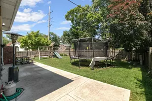 9143 Dr Korczak Terrace, Skokie, IL 60076 - Photo 33