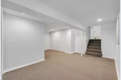 9143 Dr Korczak Terrace, Skokie, IL 60076 - Photo 31