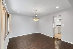 9143 Dr Korczak Terrace, Skokie, IL 60076 - Photo 7