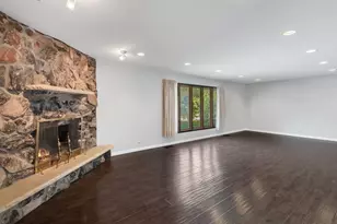 9143 Dr Korczak Terrace, Skokie, IL 60076 - Photo 9
