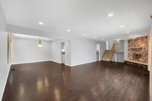 9143 Dr Korczak Terrace, Skokie, IL 60076 - Photo 5