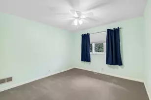 9143 Dr Korczak Terrace, Skokie, IL 60076 - Photo 25