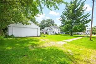 204 S Main St, Sheffield, IL 61361 - Photo 25