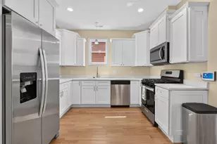 5431 W 30th Pl, Cicero, IL 60804 - Photo 9